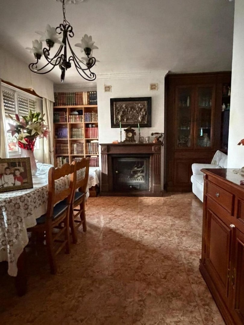 5 Bed Townhouse in Churriana