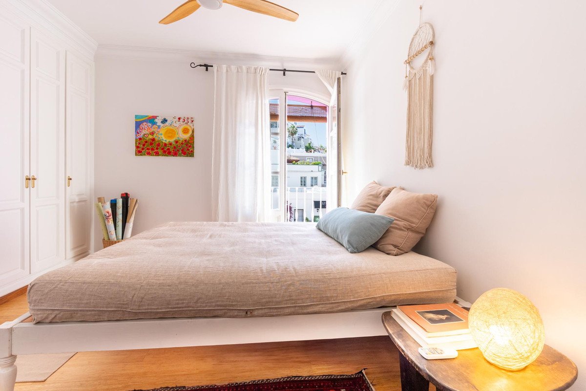 2 Bed Townhouse in Benahavís