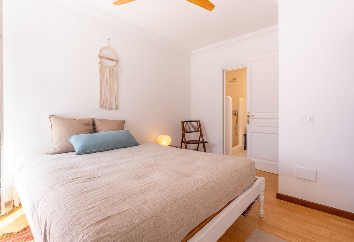 2 Bed Townhouse in Benahavís