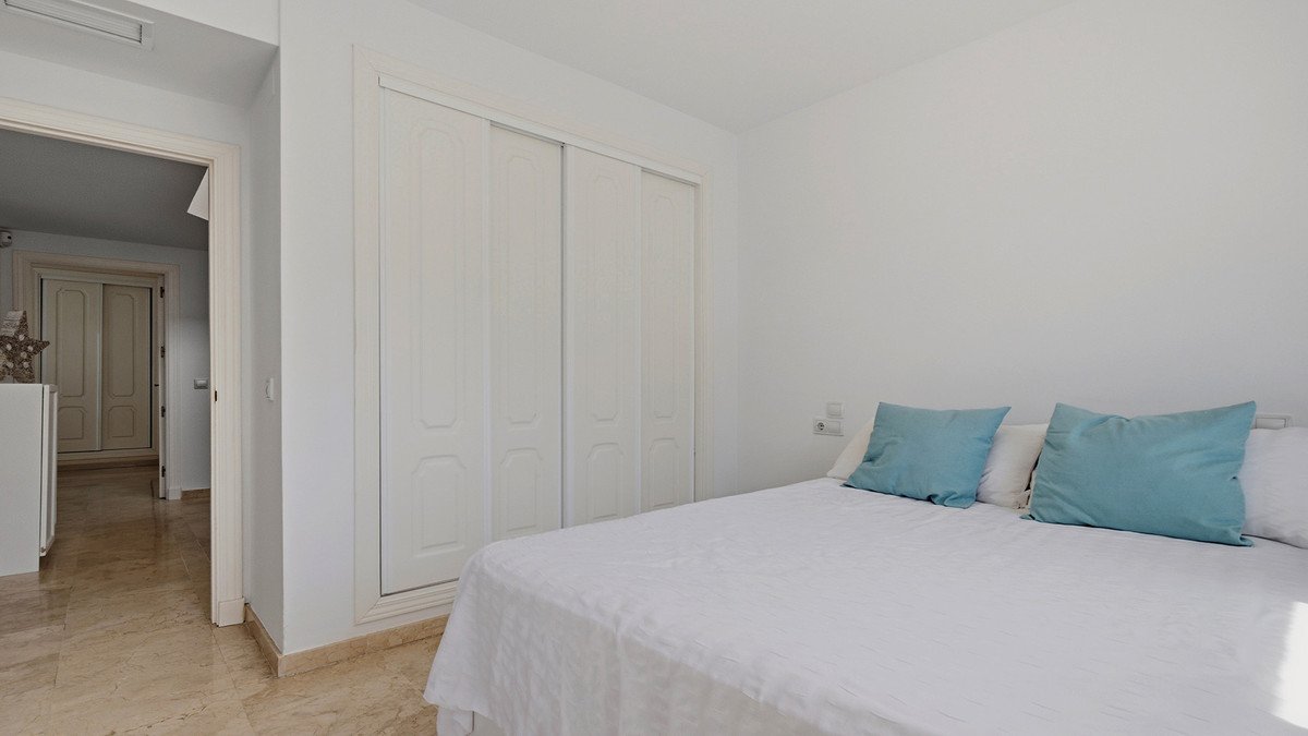3 Bed Townhouse in La Duquesa