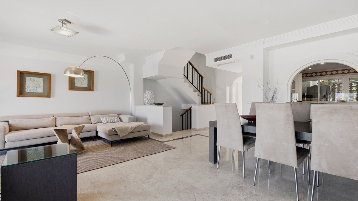 3 Bed Townhouse in La Duquesa