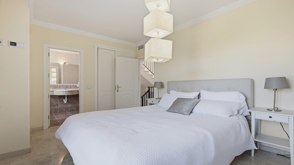 3 Bed Townhouse in La Duquesa