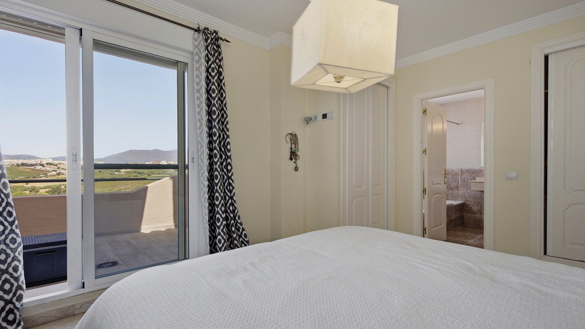 3 Bed Townhouse in La Duquesa