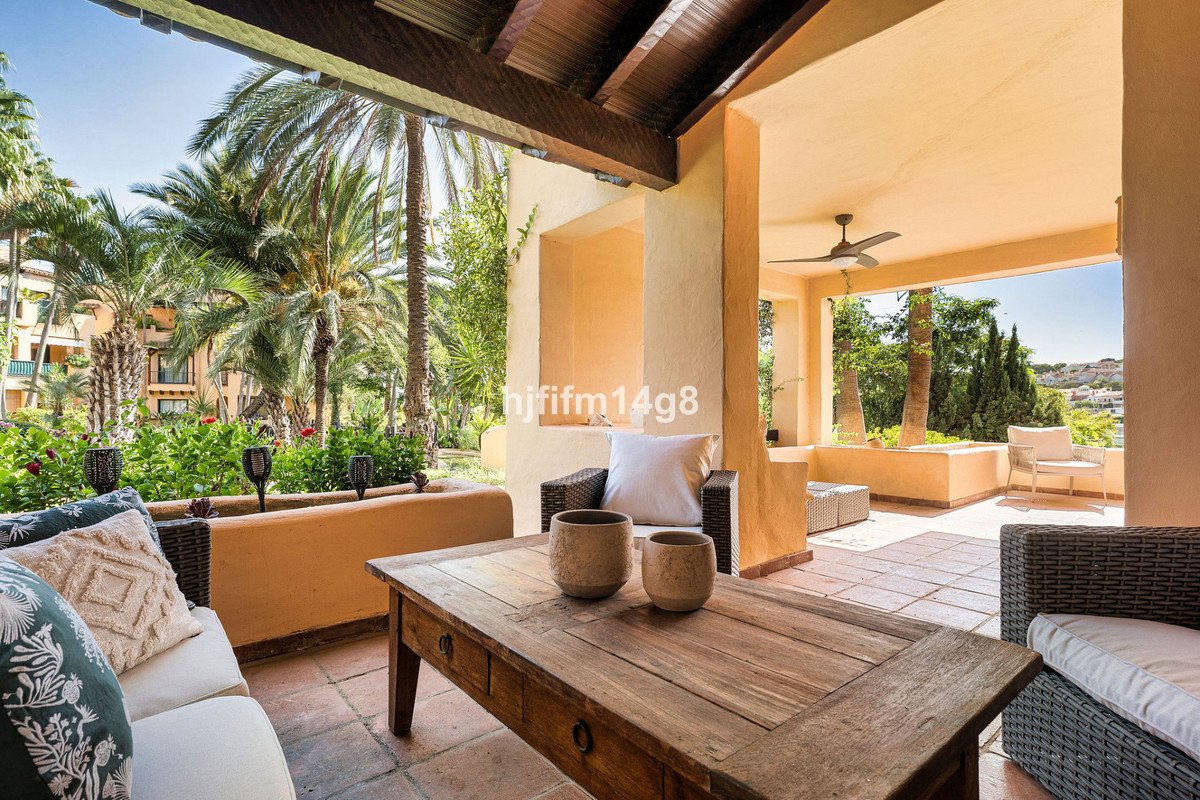 3 Bed Ground Floor Apartment in Estepona