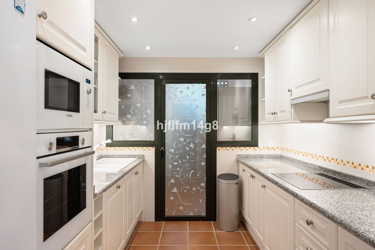 3 Bed Ground Floor Apartment in Estepona