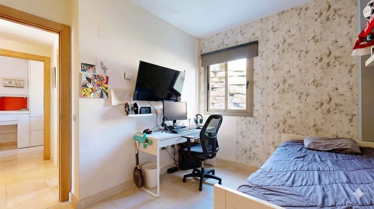 3 Bed Ground Floor Apartment in El Paraiso
