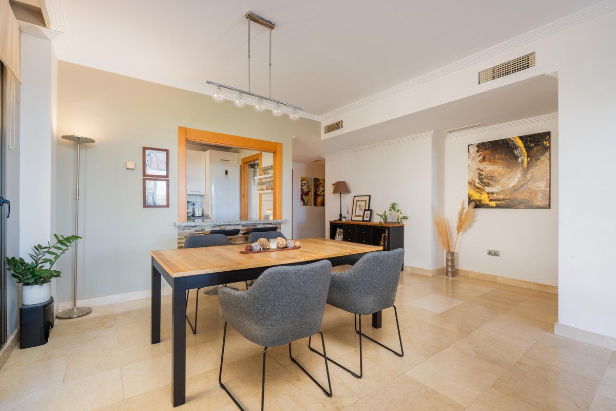 3 Bed Ground Floor Apartment in El Paraiso