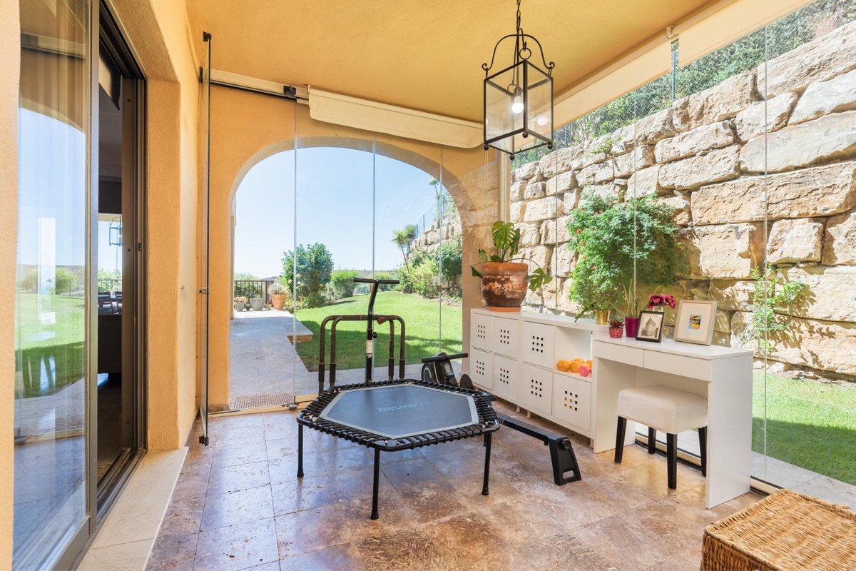 3 Bed Ground Floor Apartment in El Paraiso