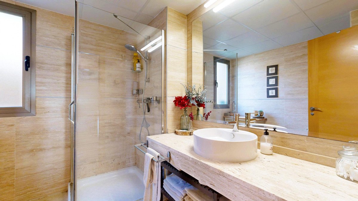 3 Bed Ground Floor Apartment in El Paraiso