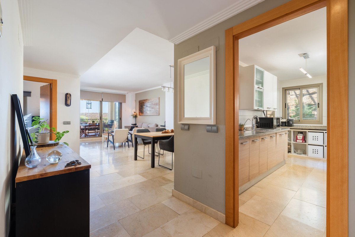 3 Bed Ground Floor Apartment in El Paraiso
