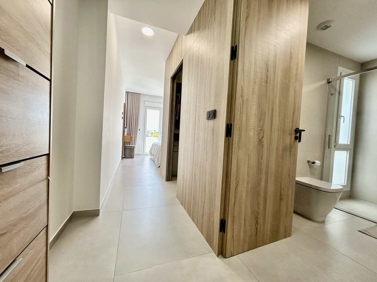 4 Bed Detached Villa in La Finca Golf