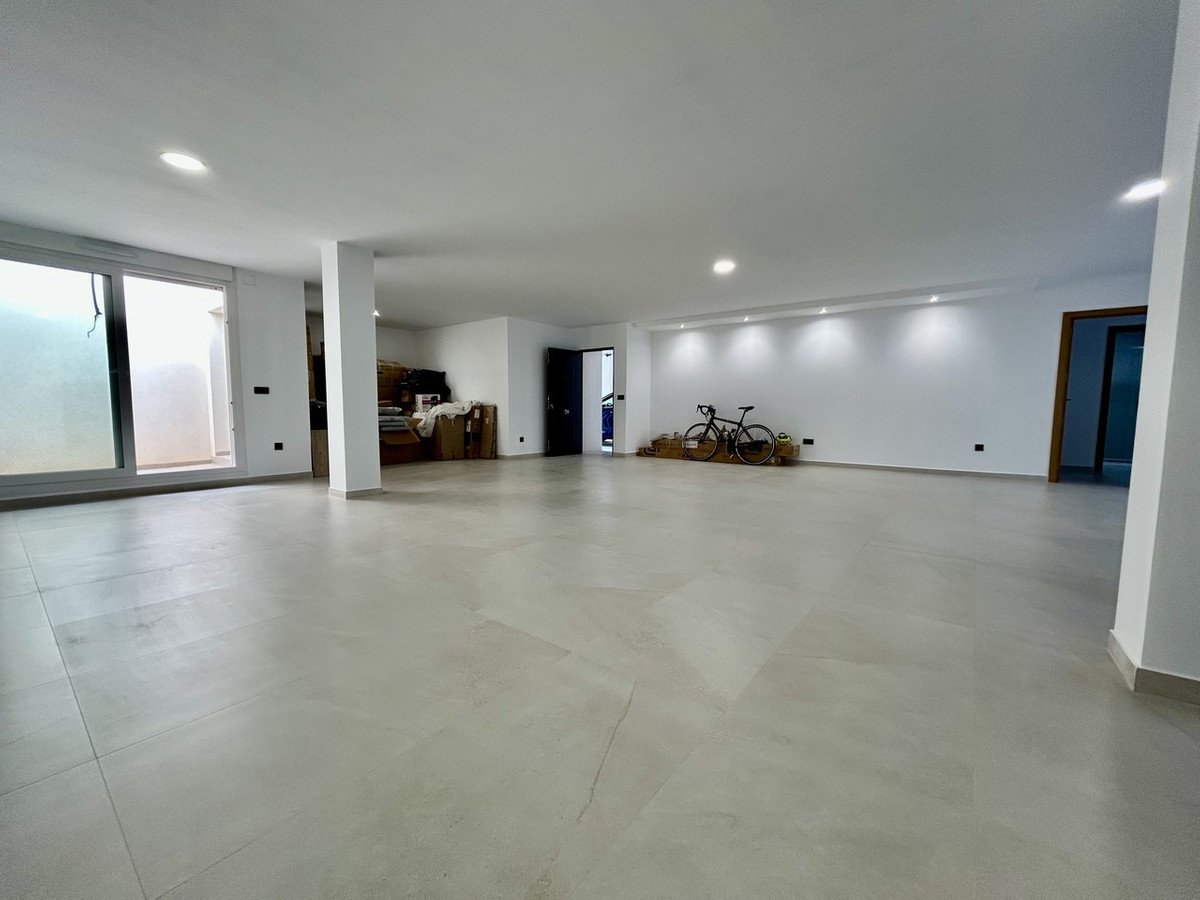 4 Bed Detached Villa in La Finca Golf