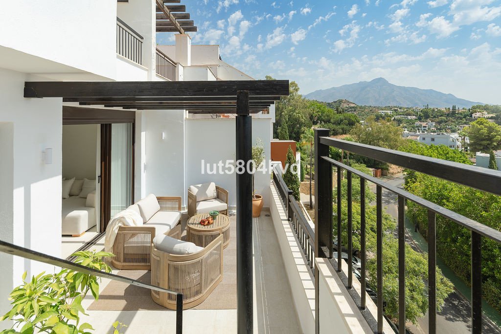 3 Bed Penthouse in La Quinta
