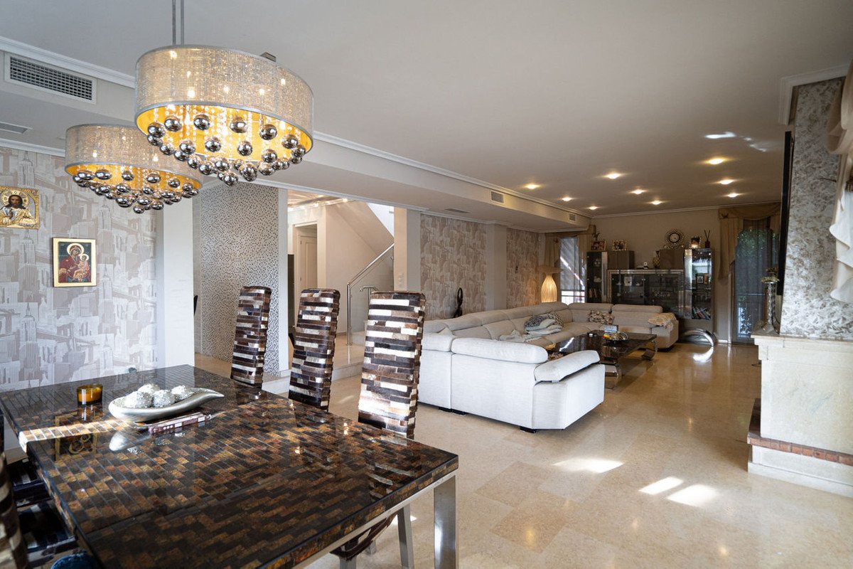5 Bed Detached Villa in La Mata
