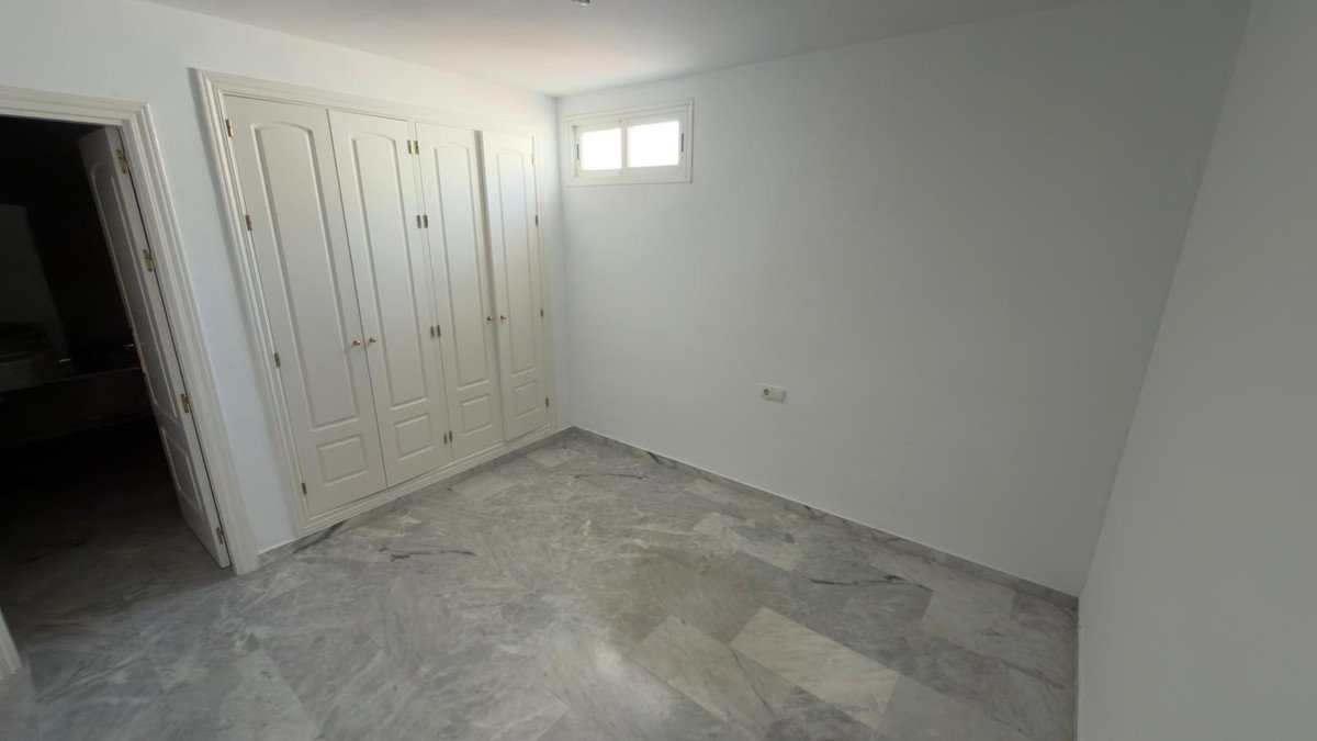 5 Bed Penthouse Duplex in Guadalmina Baja