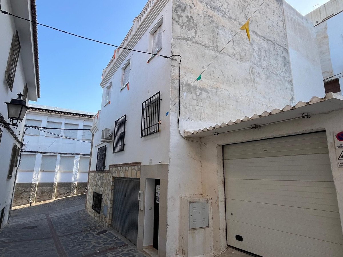3 Bed Townhouse in Jete
