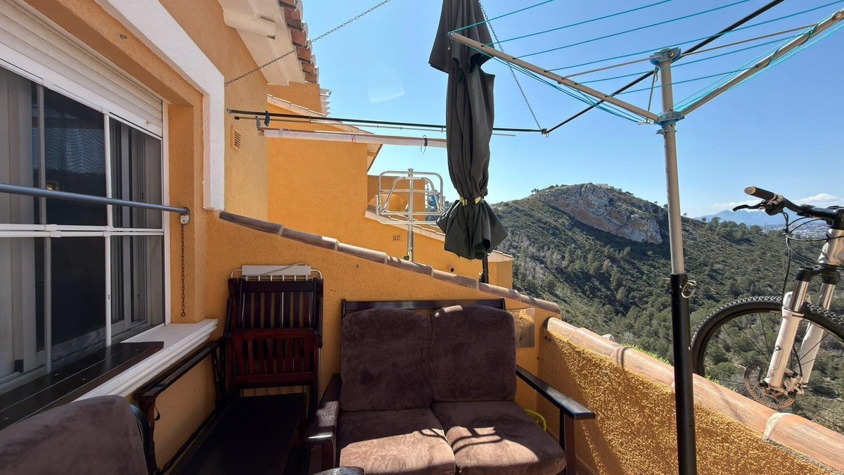 2 Bed Bungalow in Benitachell