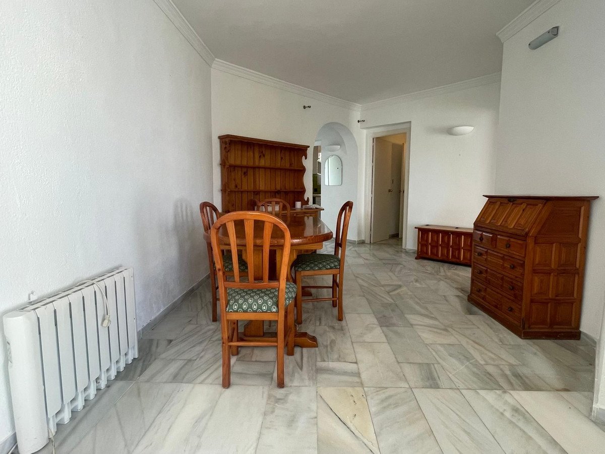 2 Bed Ground Floor Apartment in Calahonda