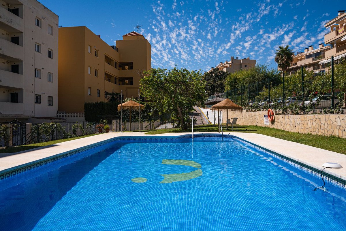 2 Bed Penthouse in Calahonda