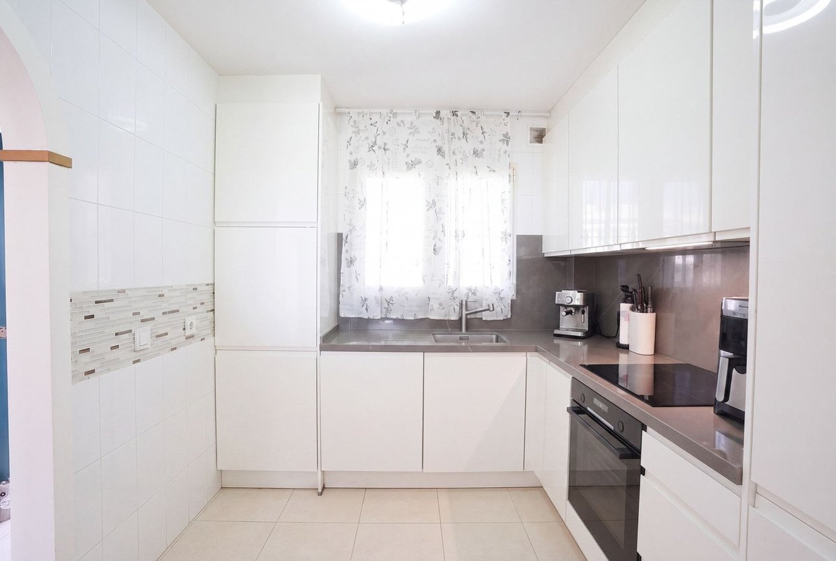 2 Bed Penthouse in Calahonda