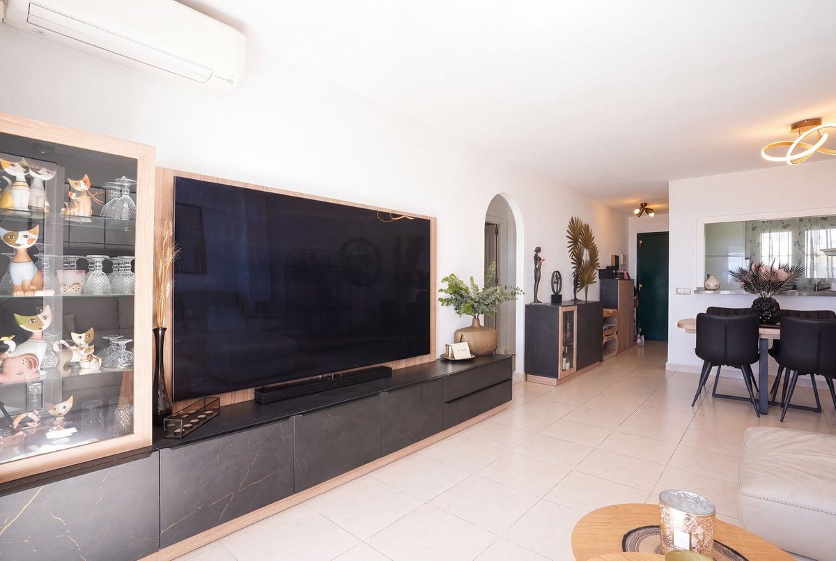 2 Bed Penthouse in Calahonda