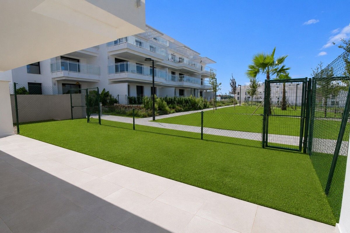 2 Bed Ground Floor Apartment in La Cala de Mijas