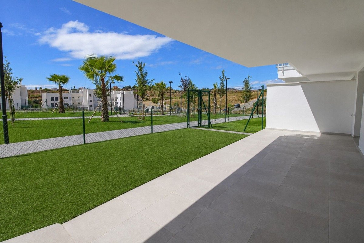 2 Bed Ground Floor Apartment in La Cala de Mijas