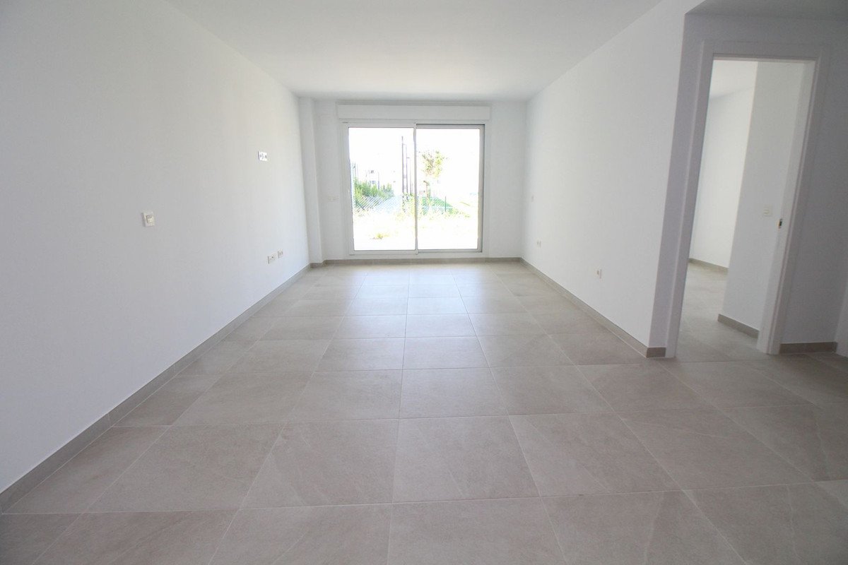 2 Bed Ground Floor Apartment in La Cala de Mijas