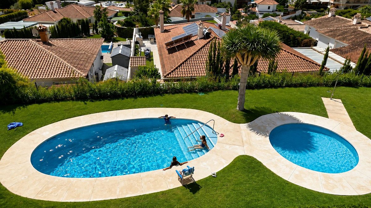 2 Bed Penthouse in Fuengirola
