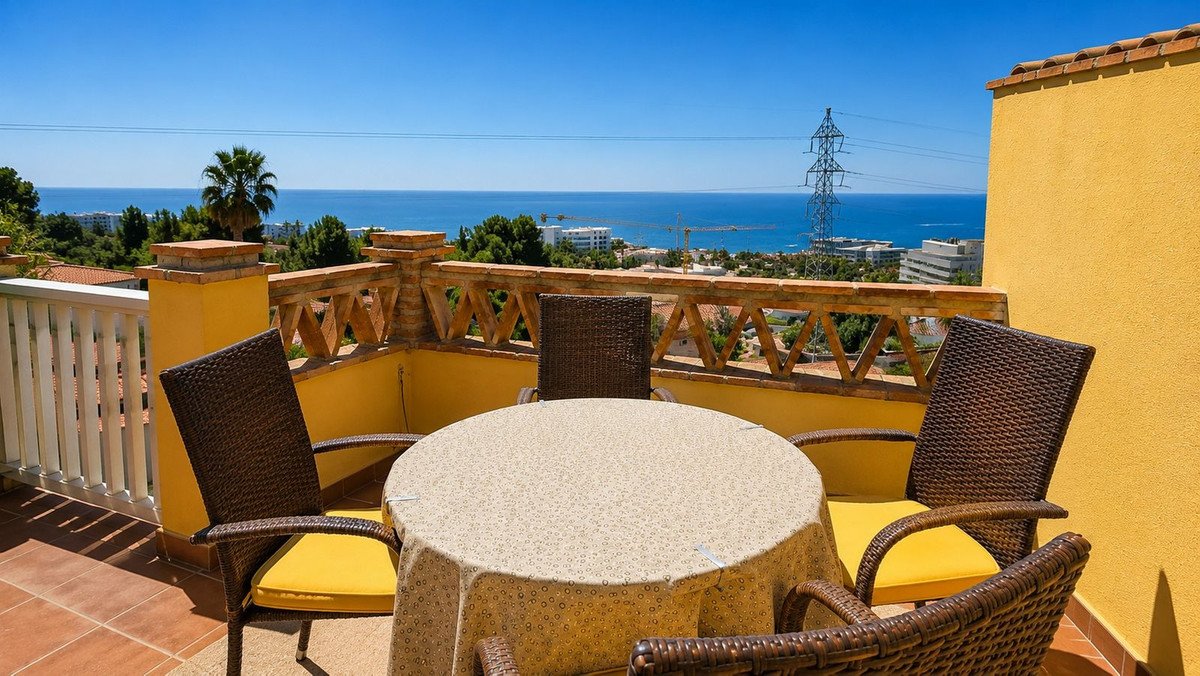 2 Bed Penthouse in Fuengirola
