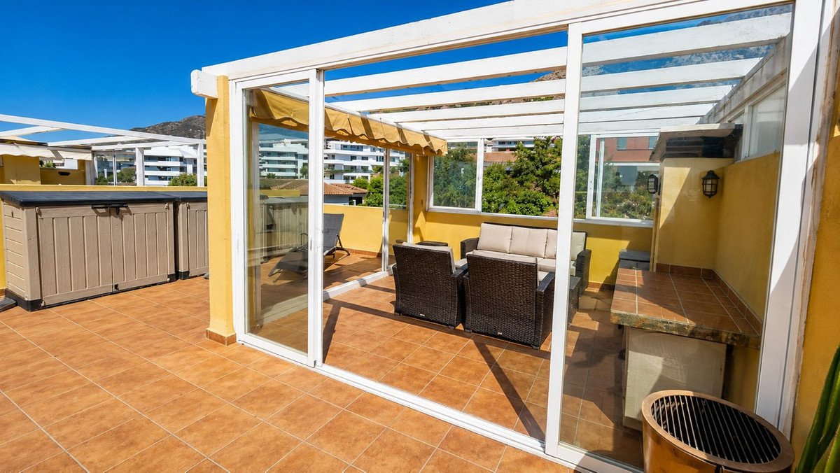 2 Bed Penthouse in Fuengirola