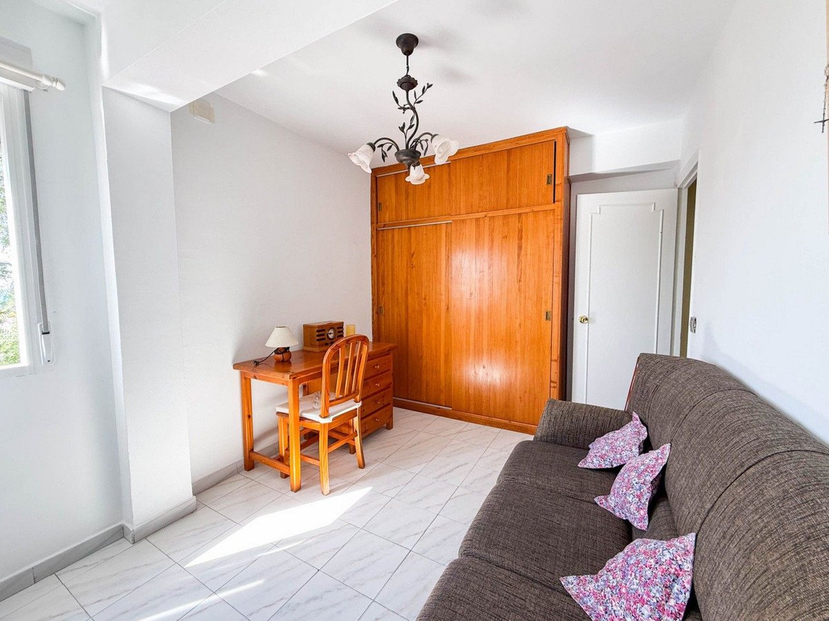 4 Bed Top Floor Apartment in Marbella
