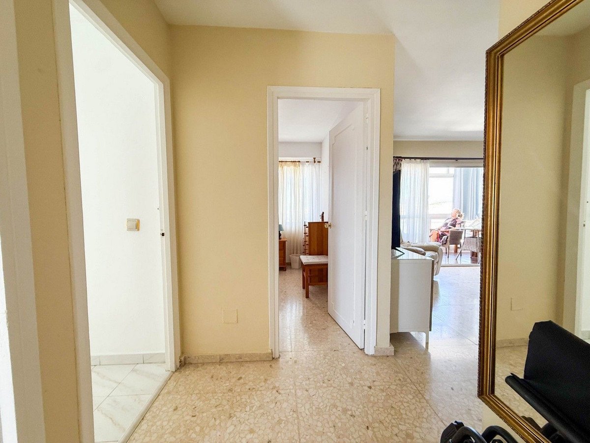 4 Bed Top Floor Apartment in Marbella