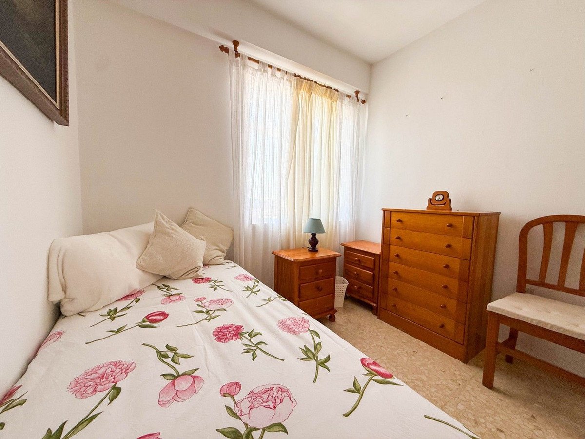 4 Bed Top Floor Apartment in Marbella