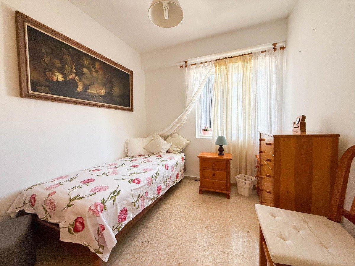 4 Bed Top Floor Apartment in Marbella