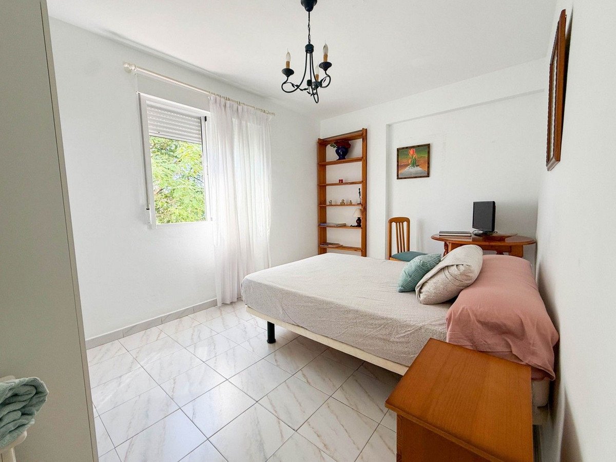 4 Bed Top Floor Apartment in Marbella