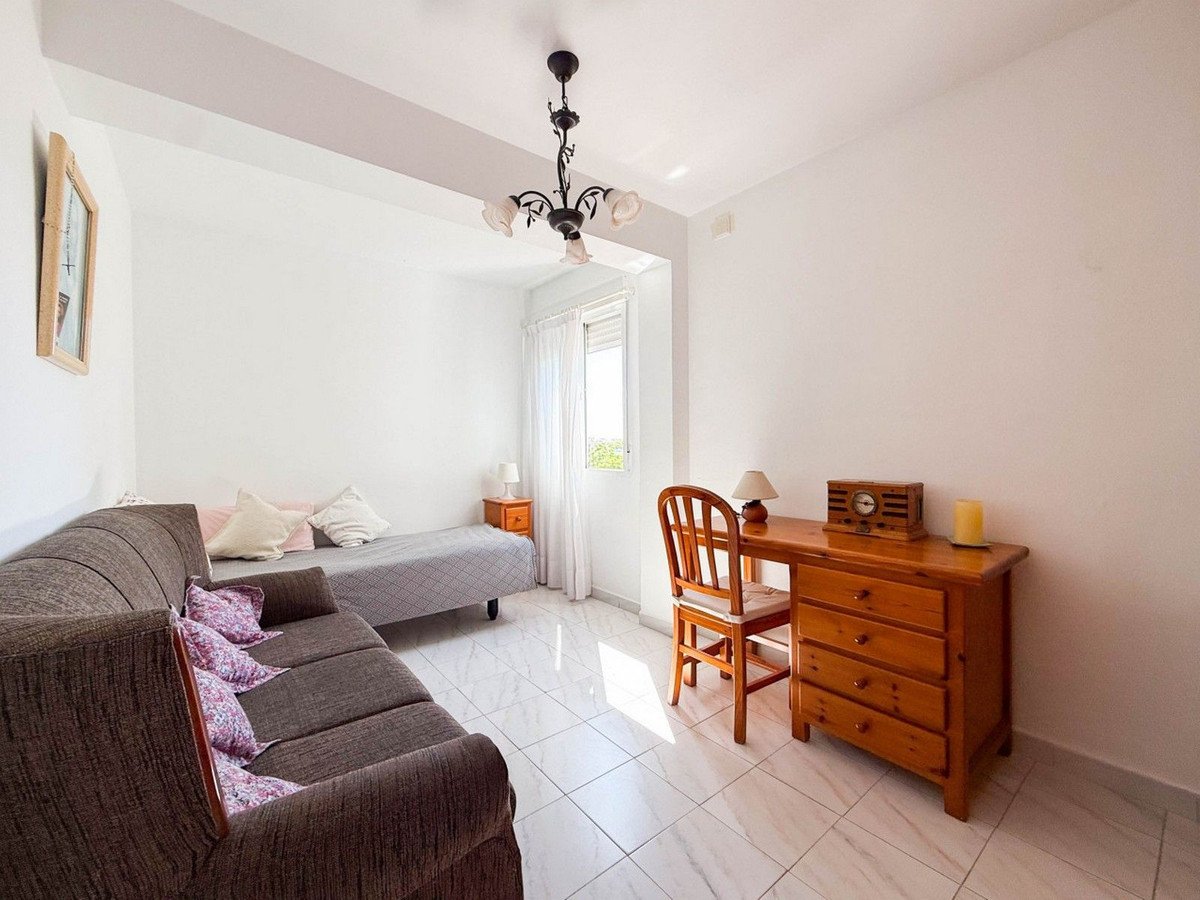 4 Bed Top Floor Apartment in Marbella