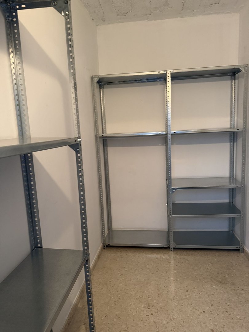2 Bed Middle Floor Apartment in Marbella