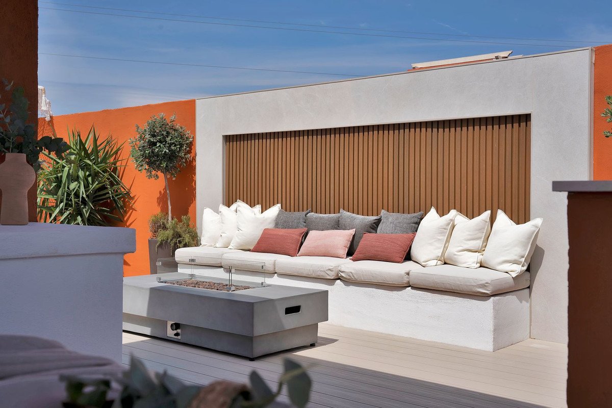 2 Bed Penthouse Duplex in Las Chapas