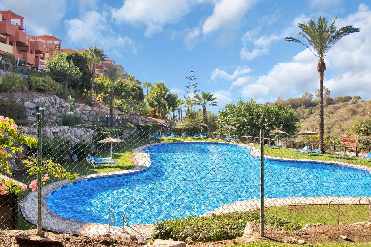 2 Bed Penthouse Duplex in Las Chapas