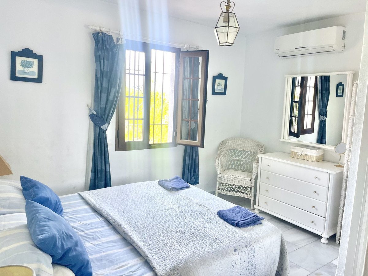4 Bed Semi-Detached House in Mijas