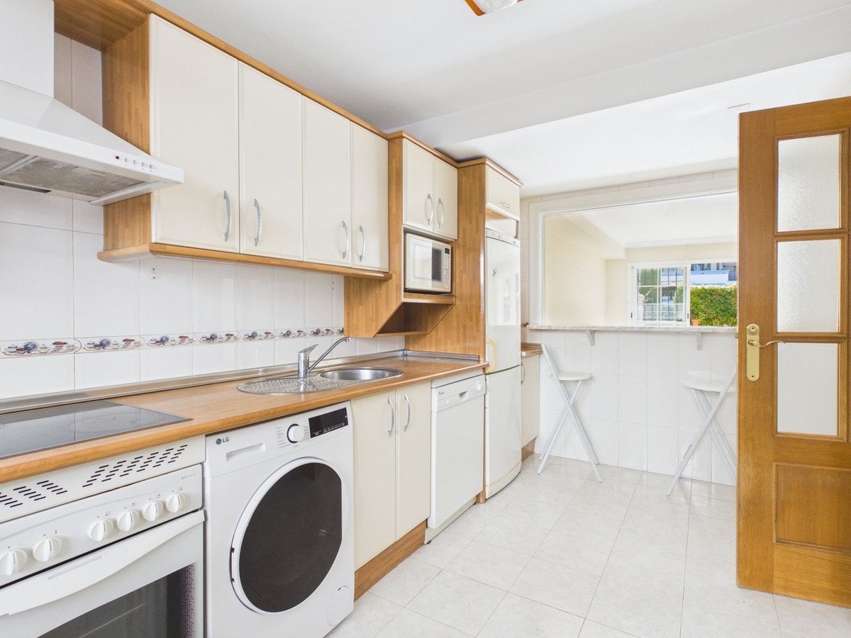 4 Bed Townhouse in Marbella