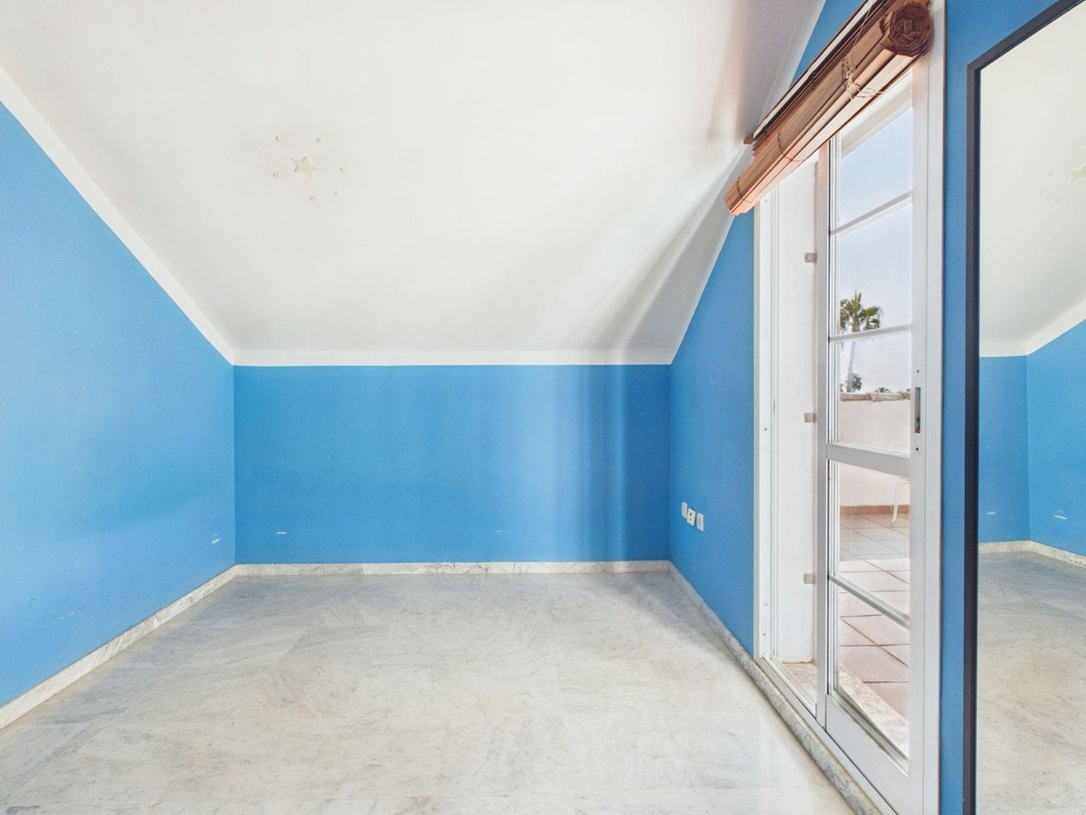 4 Bed Townhouse in Marbella