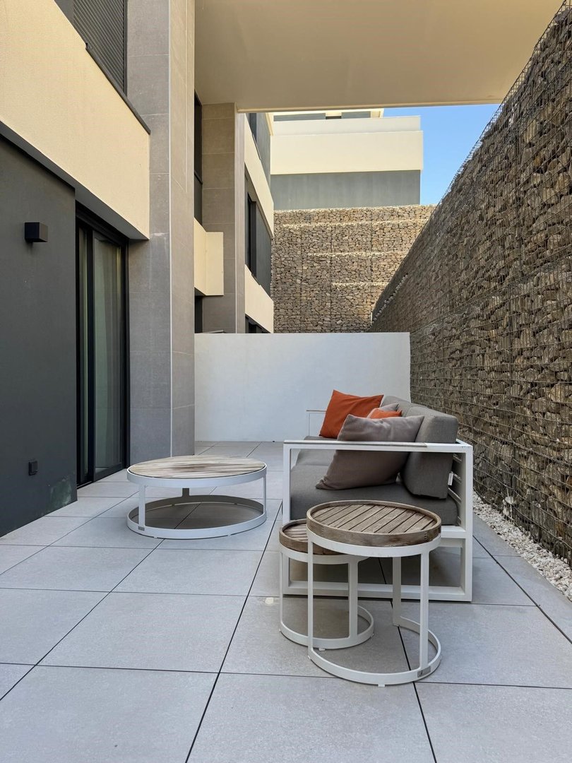 3 Bed Middle Floor Apartment in Altos de los Monteros