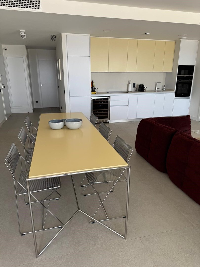 3 Bed Middle Floor Apartment in Altos de los Monteros