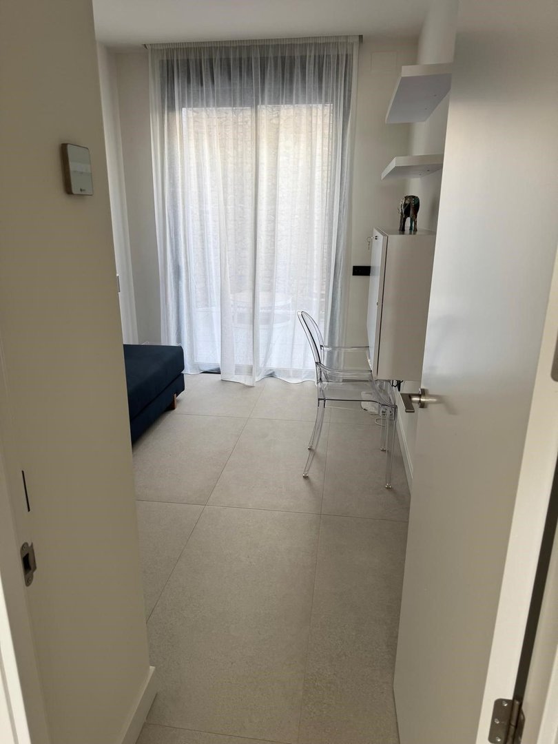 3 Bed Middle Floor Apartment in Altos de los Monteros
