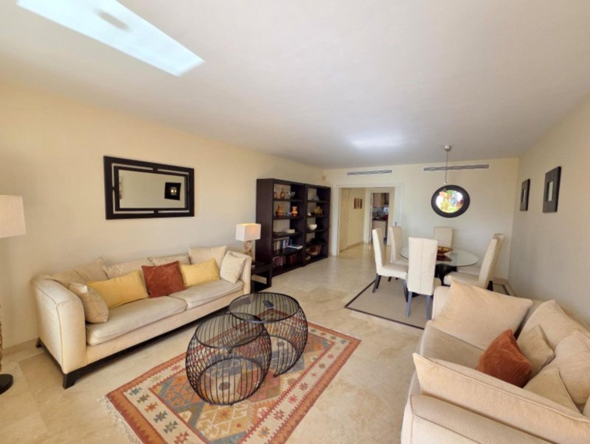 3 Bed Ground Floor Apartment in La Duquesa