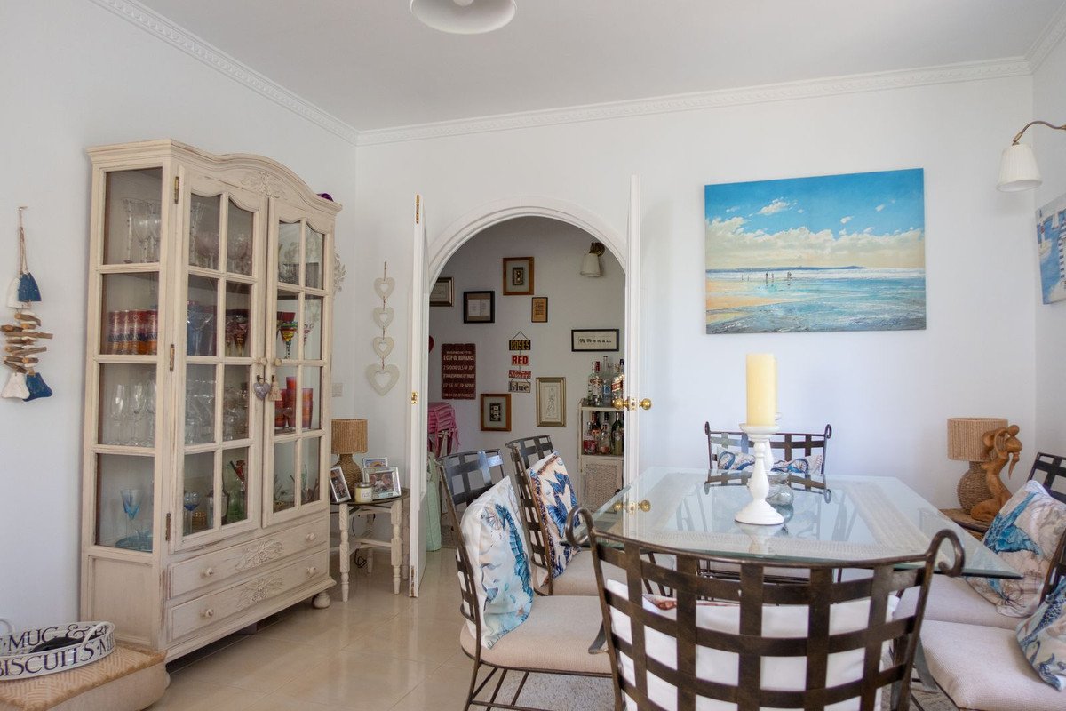 3 Bed Detached Villa in Estepona