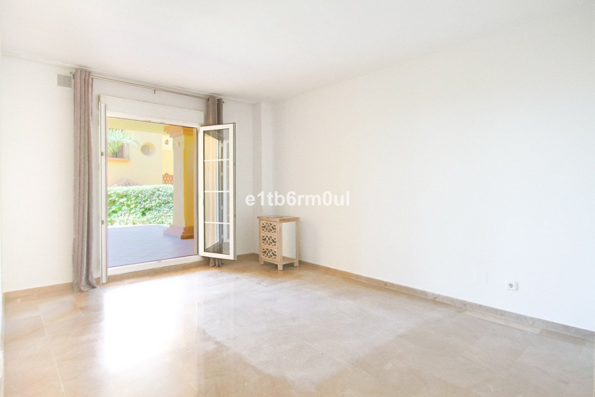 3 Bed Ground Floor Apartment in Nueva Andalucía