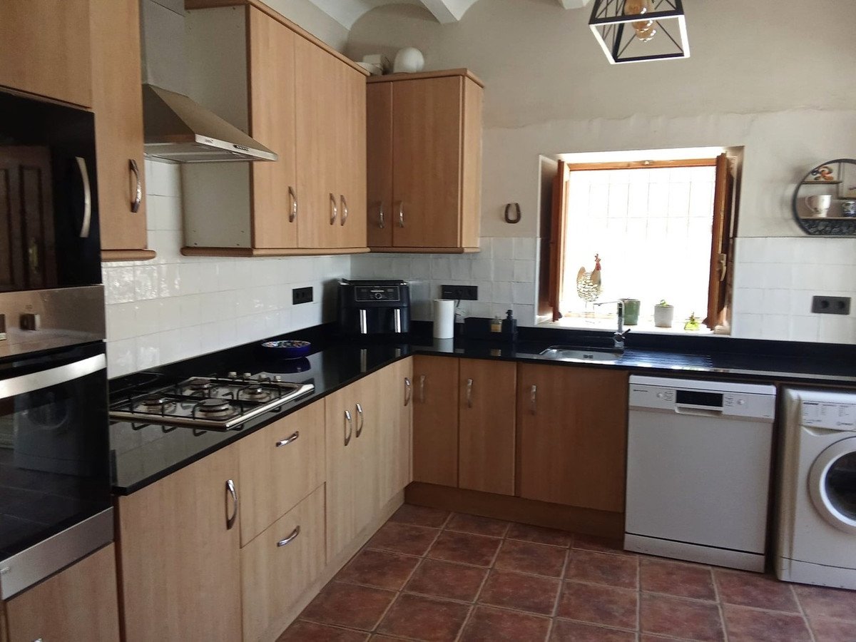 4 Bed Finca - Cortijo in Albox